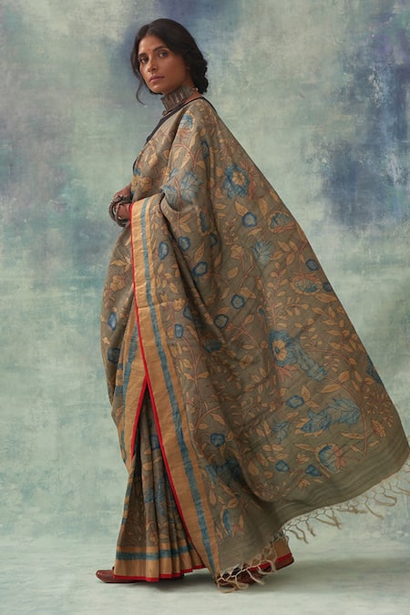 Kalamkari Batik Printed Soft Tussar Silk Saree in Peach, Parchment Whi –  Bengal Looms India