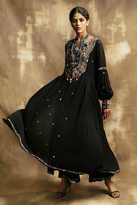 Buy Karishma Khanduja Bareilly Black Georgette V Neck Embroidered Anarkali And Pant Set Online at Aza Fashions Buy_Karishma Khanduja Bareilly_Black Georgette V Neck Embroidered Anarkali And Pant Set _Online_at_Aza_Fashions