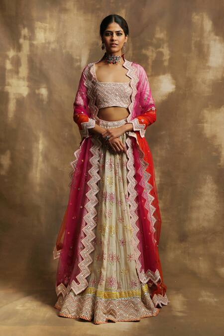 Karishma Khanduja Bareilly Beige Net, Chanderi Square Neck Embroidered Bridal Lehenga Set Online at Aza Fashions Karishma Khanduja Bareilly_Beige Net, Chanderi Square Neck Embroidered Bridal Lehenga Set _Online_at_Aza_Fashions