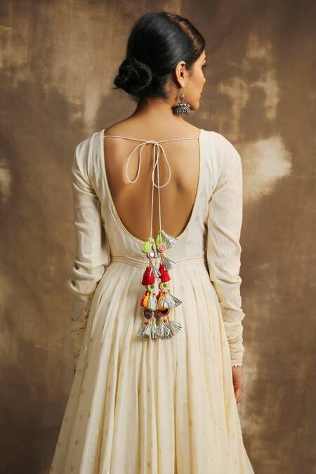 Karishma Khanduja Bareilly Beige Cotton With Foil Weave Scoop Neck Woven Motif Anarkali Set at Aza Fashions Karishma Khanduja Bareilly_Beige Cotton With Foil Weave Scoop Neck Woven Motif Anarkali Set _at_Aza_Fashions