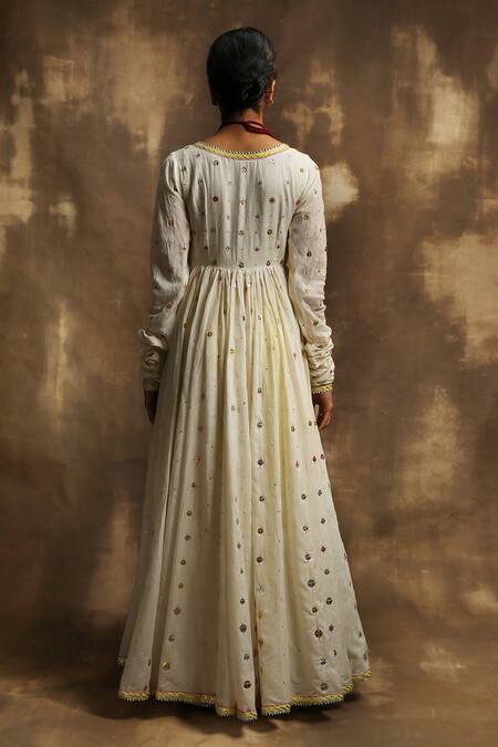 Shop Karishma Khanduja Bareilly Beige Chanderi Scoop Neck Jacket And Pant Set at Aza Fashions Shop_Karishma Khanduja Bareilly_Beige Chanderi Scoop Neck Jacket And Pant Set _at_Aza_Fashions