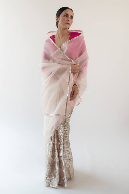 Kapardara_White Pure Silk Organza Embroidery Lampi Border Saree  _Online_at_Aza_Fashions