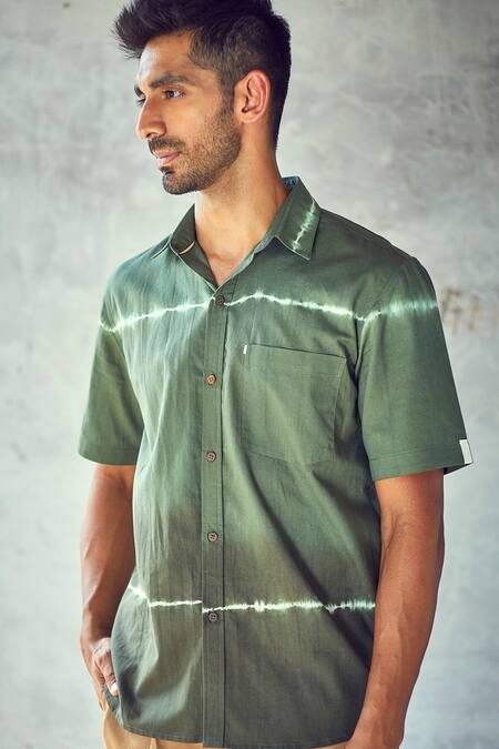 Shop Kharakapas Green Handloom Cotton Shibori Pattern Forest Ghost Shirt Online at Aza Fashions Shop_Kharakapas_Green Handloom Cotton Shibori Pattern Forest Ghost Shirt _Online_at_Aza_Fashions