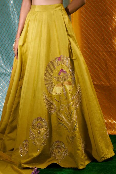 17:17 By Simmi Saboo_Purple Muslin Silk And Organza Cutdana & Placement Floral Embroidered Lehenga Set_Online_at_Aza_Fashions