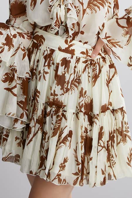 Shop Koai Beige Chiffon Floral Print Mini Skirt Online at Aza Fashions Shop_Koai_Beige Chiffon Floral Print Mini Skirt _Online_at_Aza_Fashions