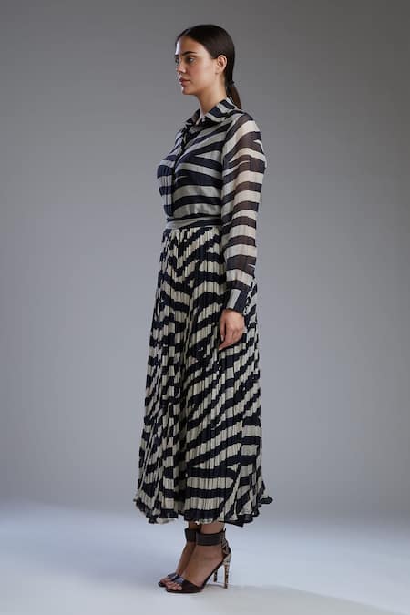 Koai_White Chanderi Silk Straight Collar Printed Shirt _Online_at_Aza_Fashions