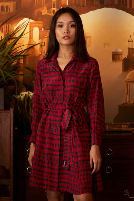KoAi Abstract Print Shirt Dress With Belt 