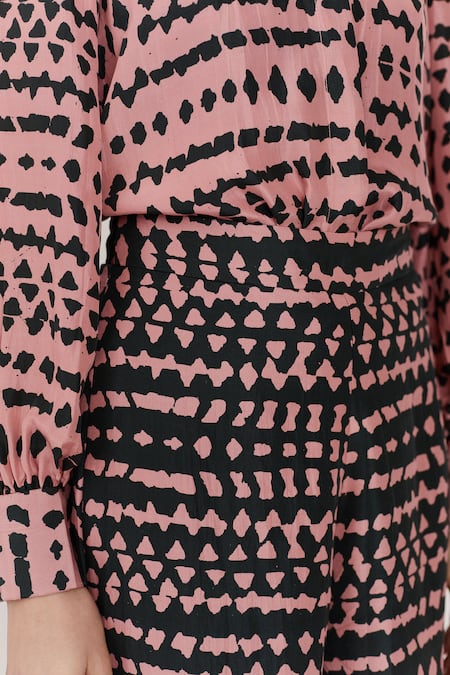 Buy Koai Pink Muslin, Silk Printed Flared Pant For Kids Online at Aza Fashions Buy_Koai_Pink Muslin, Silk Printed Flared Pant For Kids_Online_at_Aza_Fashions