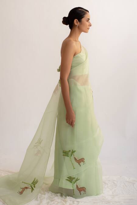 Shop_Kapardara_Green Silk Organza Hand Painted Saree _at_Aza_Fashions