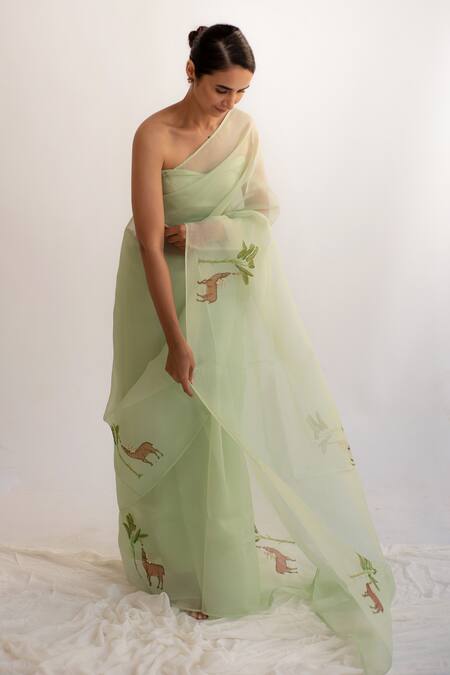 Buy_Kapardara_Green Silk Organza Hand Painted Saree _Online_at_Aza_Fashions