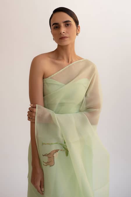 Shop_Kapardara_Green Silk Organza Hand Painted Saree _Online_at_Aza_Fashions