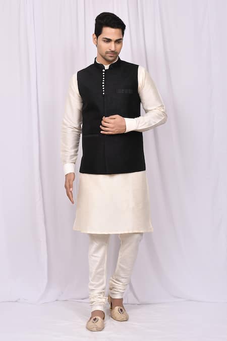 Arihant Rai Sinha Bundi & Kurta Set 