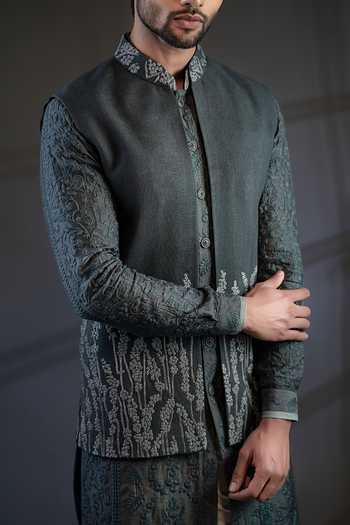 Buy Punit Arora Green Cotton Silk Embroidered Bundi And Kurta Set Online at Aza Fashions Buy_Punit Arora_Green Cotton Silk Embroidered Bundi And Kurta Set _Online_at_Aza_Fashions