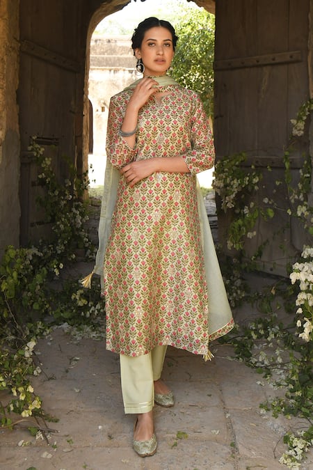 KARAJ JAIPUR Chanderi Printed Kurta Set 