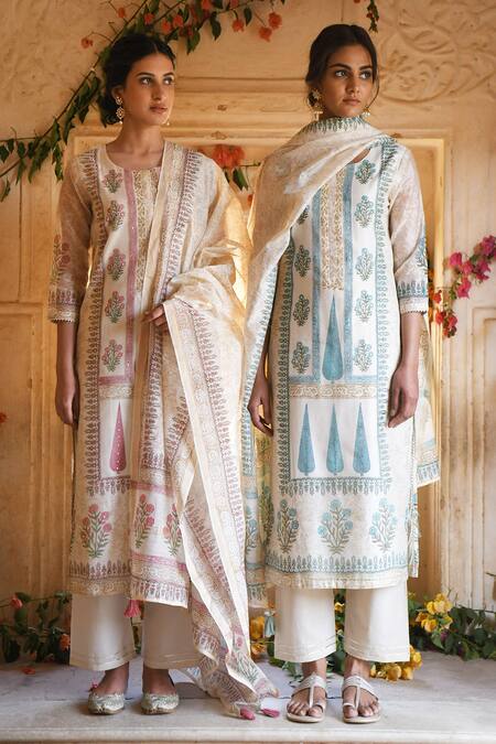 Karaj Jaipur_Blue Kurta And Dupatta Chanderi Pant Cotton Embroidery Round Printed Set_at_Aza_Fashions
