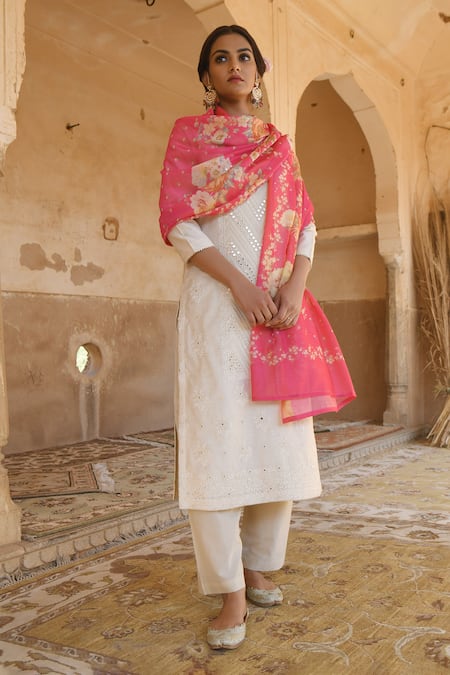 KARAJ JAIPUR Chanderi Embroidered Kurta Set 