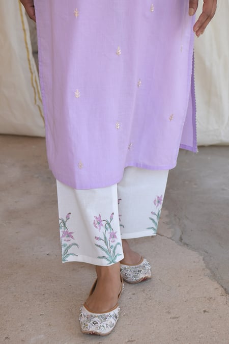 Shop_Karaj Jaipur_Purple Kurta And Pant Cotton Dupatta Kota Doriya Embroidery Round Set_Online_at_Aza_Fashions