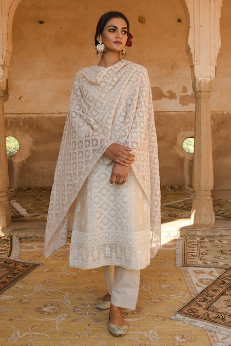 Karaj Jaipur Lucknowi Embroidered Straight Kurta Set 