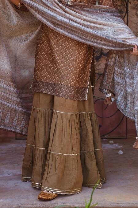 Karaj Jaipur_Green Dupatta Digital Chanderi, Kurta Chanderi, Sharara Cotton Printed Set_at_Aza_Fashions