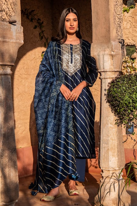 KARAJ JAIPUR Blue Kurta Chanderi Printed Leheriya Round Set 