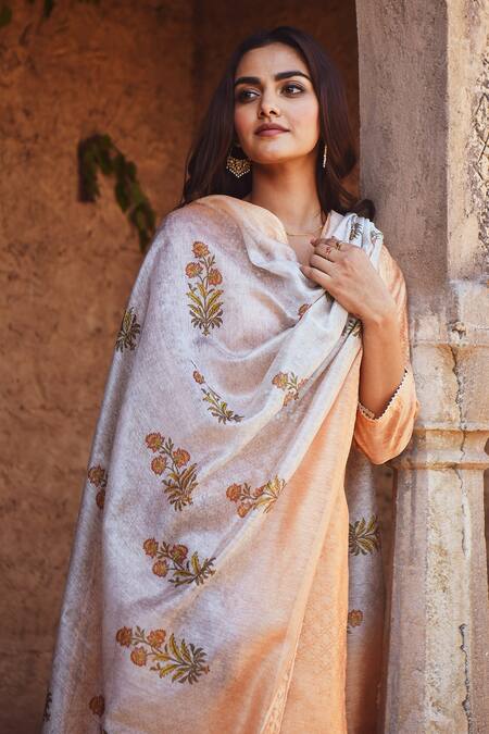 Shop_Karaj Jaipur_Peach Kurta And Dupatta- Chanderi, Sharara- Cotton Gota Round Set With_Online_at_Aza_Fashions