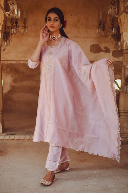 KARAJ JAIPUR Chanderi Kurta Pant Set 