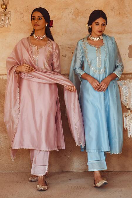 Buy_Karaj Jaipur_Pink Kurta And Dupatta Chanderi Embroidered Gota Notched Pant Set_Online_at_Aza_Fashions