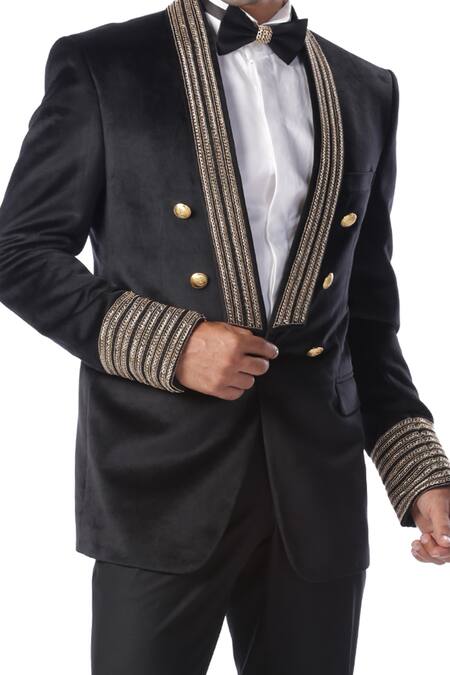 Kommal Sood Black High Spun Cupro Embroidered Tuxedo And Pant Set at Aza Fashions Kommal Sood_Black High Spun Cupro Embroidered Tuxedo And Pant Set _at_Aza_Fashions