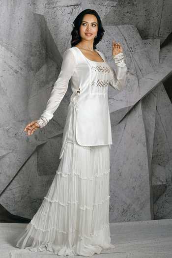 Archana Kochhar Ivory Chanderi Chevron, Gota Square Neck Kurta And Sharara Set Online at Aza Fashions Archana Kochhar_Ivory Chanderi Chevron, Gota Square Neck Kurta And Sharara Set _Online_at_Aza_Fashions
