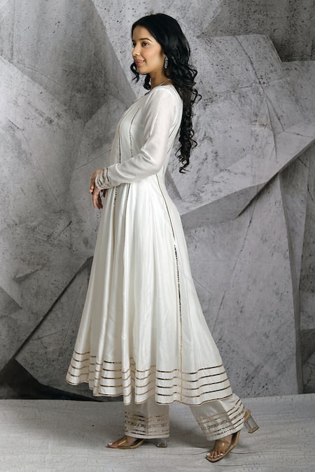 Archana Kochhar_Ivory Chanderi Gota Keyhole Anarkali And Pant Set _Online_at_Aza_Fashions