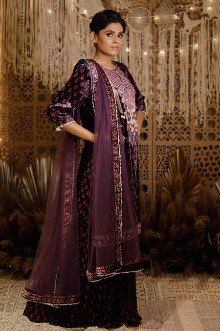 Archana Kochhar_Purple Dupatta Net, Kurta Chanel Velvet, Pant Floral Embroidered Sharara Set _Online_at_Aza_Fashions