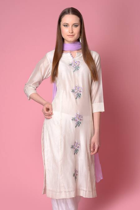 Buy Surabhi Arya White Kurta And Pant Silk Chanderi Dupatta Chiffon Pintuck Set Online at Aza Fashions Buy_Surabhi Arya_White Kurta And Pant Silk Chanderi Dupatta Chiffon Pintuck Set _Online_at_Aza_Fashions