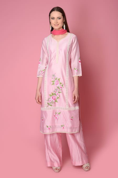 Surabhi Arya Silk Chanderi Kurta Set 