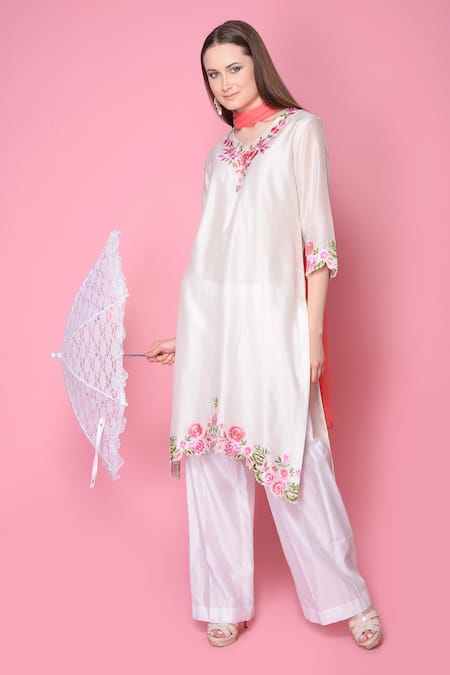 Surabhi Arya Silk Chanderi Kurta Set 