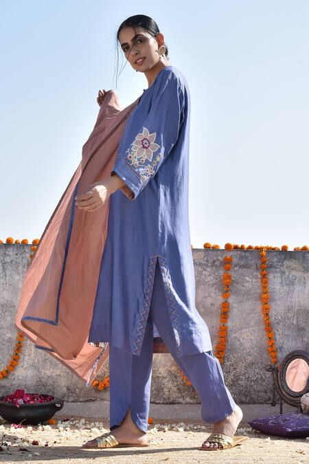 Kanika Sharma_Blue Cotton, Chanderi Kurta Set _Online_at_Aza_Fashions