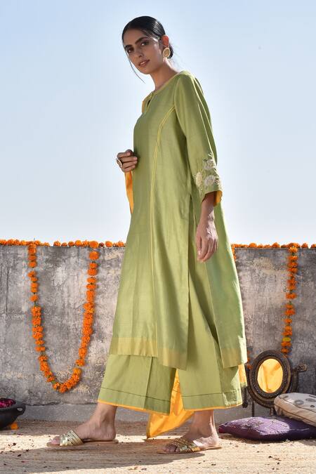 Kanika Sharma_Green Cotton, Chanderi Kurta Set _Online_at_Aza_Fashions