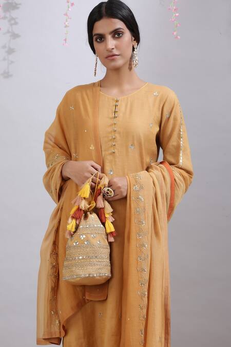 Kanika Sharma_Yellow Kurta Chanderi Zari Dupatta Cotton Silk Round Embroidered Set_at_Aza_Fashions