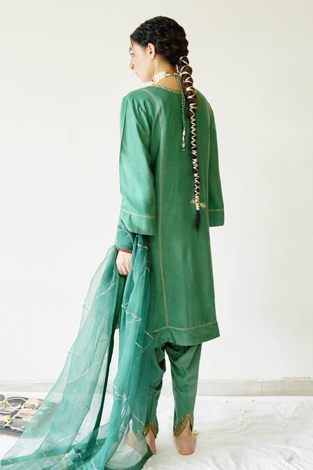 Shop Kanika Sharma Green Kurta Tussar Salwar Satin Dupatta Embroidered Set at Aza Fashions Shop_Kanika Sharma_Green Kurta Tussar Salwar Satin Dupatta Embroidered Set_at_Aza_Fashions