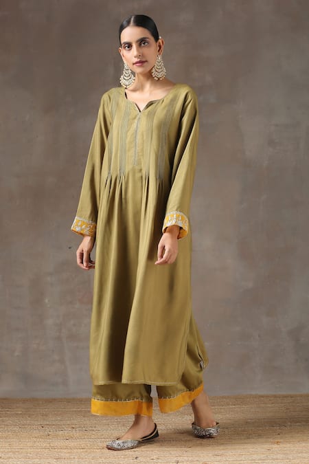 Buy_Kanika Sharma_Green Satin, Silk, Tussar Embroidered Kurta Set _Online_at_Aza_Fashions