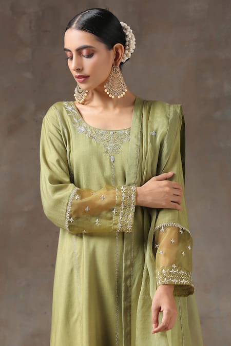Shop_Kanika Sharma_Green Satin, Silk, Tussar Embroidered Kurta Set _Online_at_Aza_Fashions