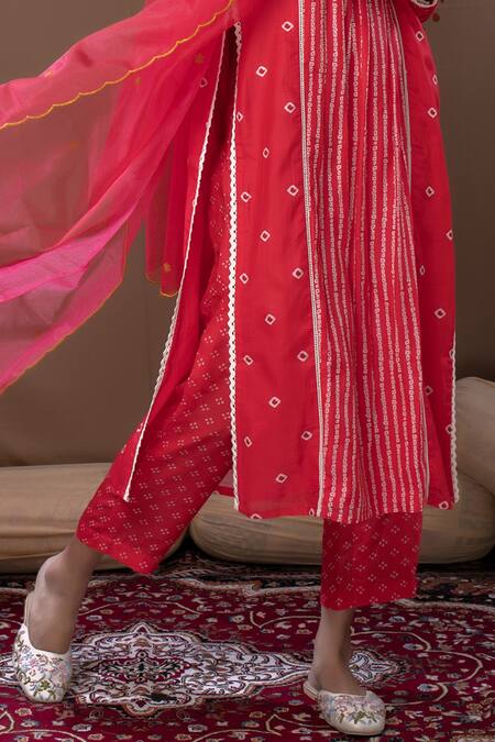 Buy_Label Kinjal Modi_Peach Cotton Silk Bandhani Round Print Kurta Pant Set _Online_at_Aza_Fashions