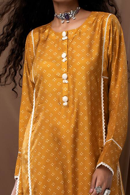 Buy_Label Kinjal Modi_Yellow Cotton Silk Bandhani Round Printed Kurta And Salwar Set_Online_at_Aza_Fashions