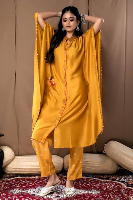 Label Kinjal Modi Kaftan & Bandhani Print Pant 