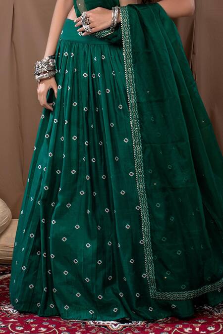 Buy Label Kinjal Modi Green Cotton Silk Bandhani U Neck Print Lehenga Set Online at Aza Fashions Buy_Label Kinjal Modi_Green Cotton Silk Bandhani U Neck Print Lehenga Set _Online_at_Aza_Fashions