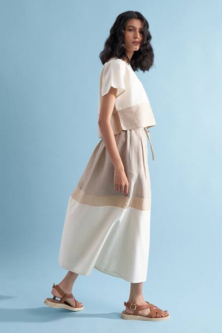 Manan_White Colorblock Linen Crop Top_Online_at_Aza_Fashions