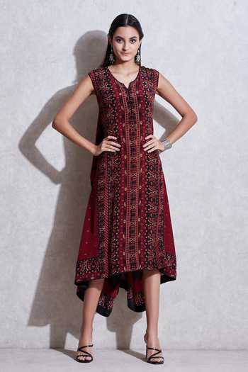 Buy Ritu Kumar Maroon Rayon V Neck Asymmetric Draped Kurta at Aza Fashions Buy_Ritu Kumar_Maroon Rayon V Neck Asymmetric Draped Kurta_at_Aza_Fashions