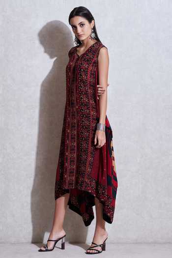Buy Ritu Kumar Maroon Rayon V Neck Asymmetric Draped Kurta Online at Aza Fashions Buy_Ritu Kumar_Maroon Rayon V Neck Asymmetric Draped Kurta_Online_at_Aza_Fashions