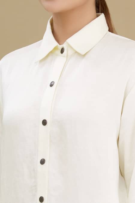 Kartikeya India_White Linen Satin Blend Collared Neck Embroidered Shirt_at_Aza_Fashions
