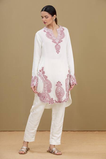Shop_Kartikeya India_White Linen Satin Blend Embroidery Round Kurta _Online_at_Aza_Fashions