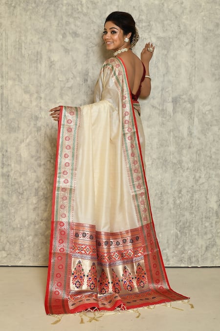 Shop Online Cream Matka Banarsi Silk Saree with Red Zari Border in USA –  Pure Elegance